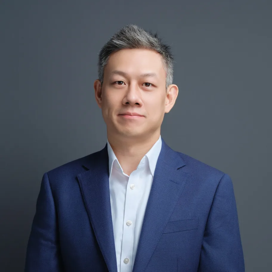Chi-Ho (Michael) Li, CEO